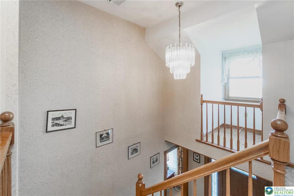New Tripoli, Pennsylvania, 18066-2432, United States, 3 Bedrooms Bedrooms, ,3 BathroomsBathrooms,Residential,For Sale,1945015
