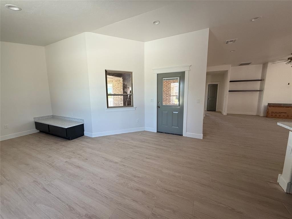 Altus, Oklahoma, 73521, United States, 4 Bedrooms Bedrooms, ,3 BathroomsBathrooms,Residential,For Sale,1980634