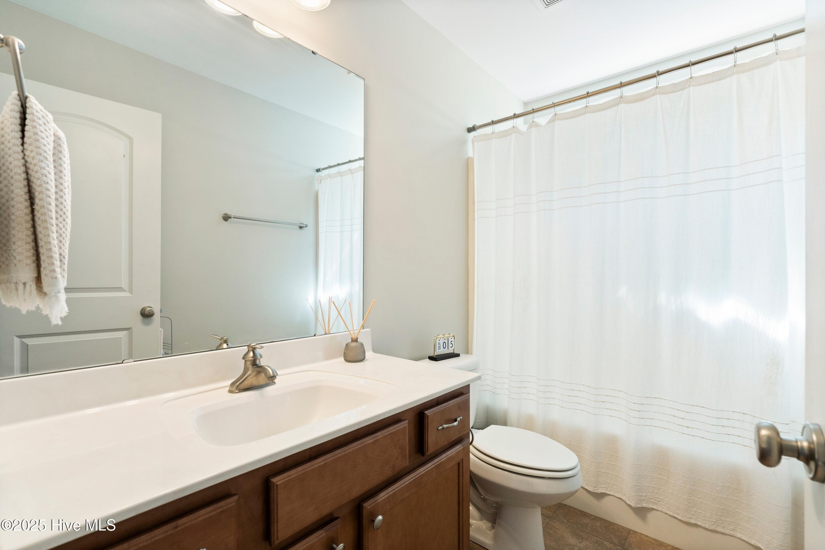 Hampstead, North Carolina, 28443, United States, 4 Bedrooms Bedrooms, ,3 BathroomsBathrooms,Residential,For Sale,1941997