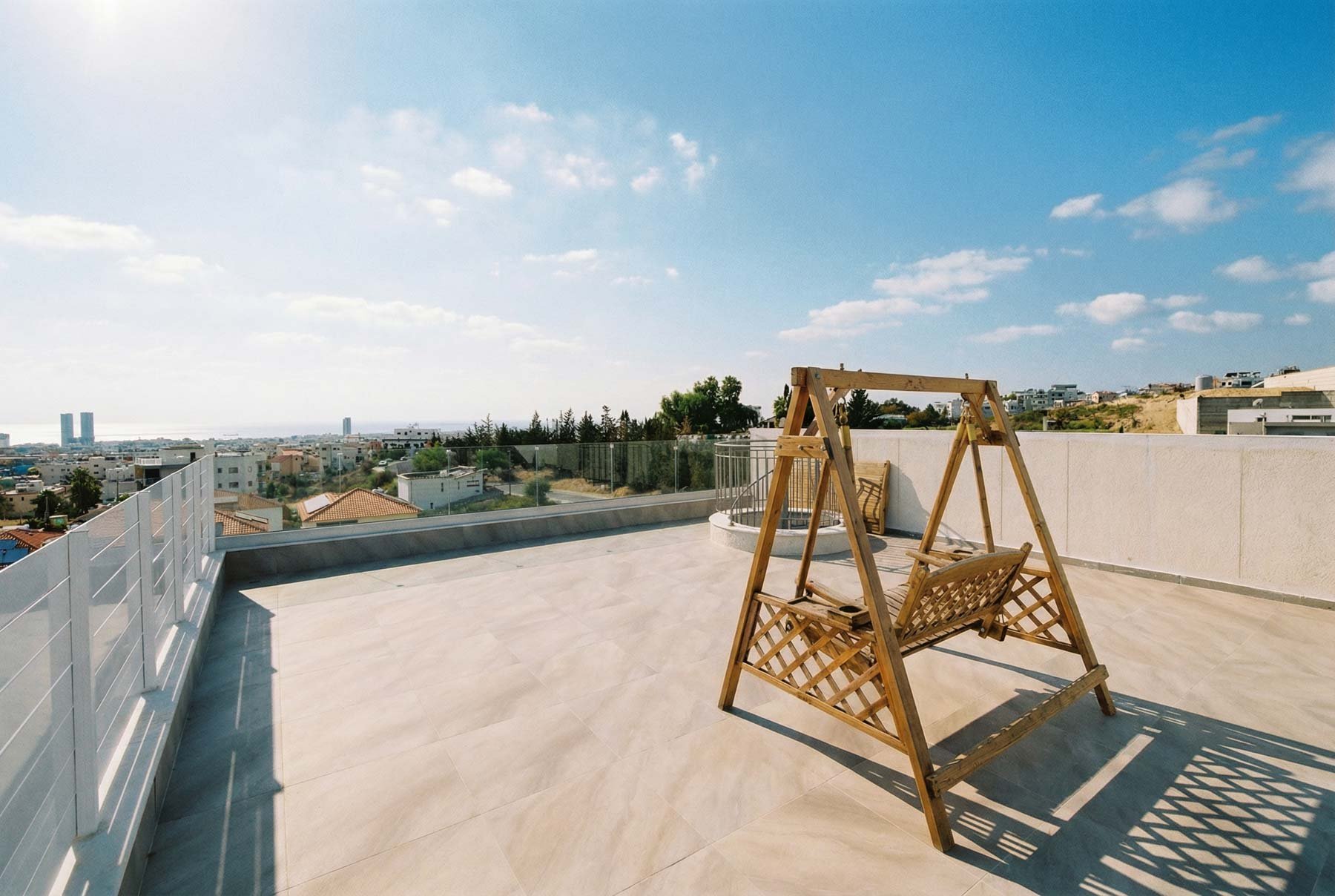  Three Bedroom Penthouse with Roof Terrace in Limassol - 物件實景