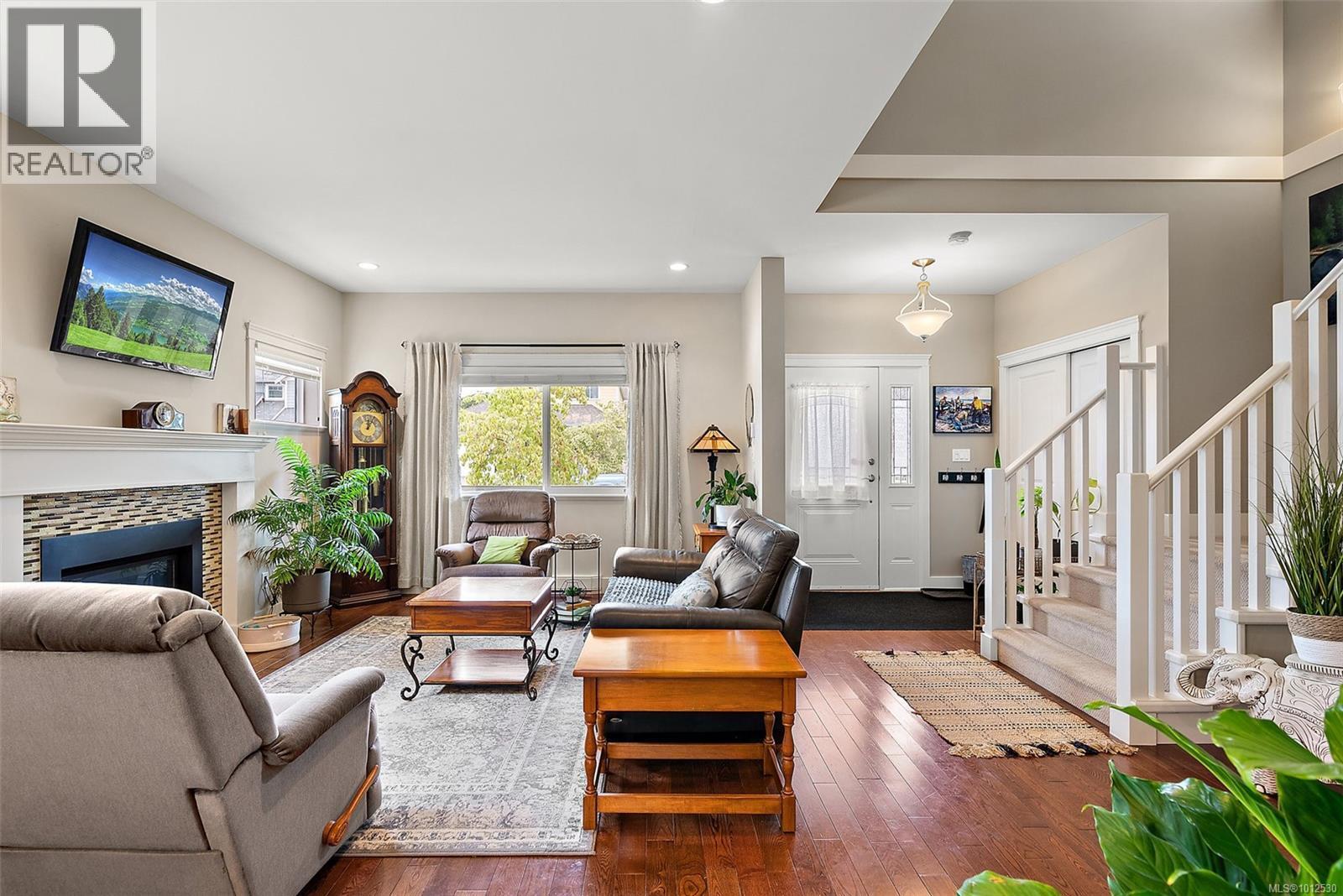 DUNCAN, British Columbia, V9L 0E1, CA, 4 Bedrooms Bedrooms, ,3 BathroomsBathrooms,Residential,For Sale,1949053