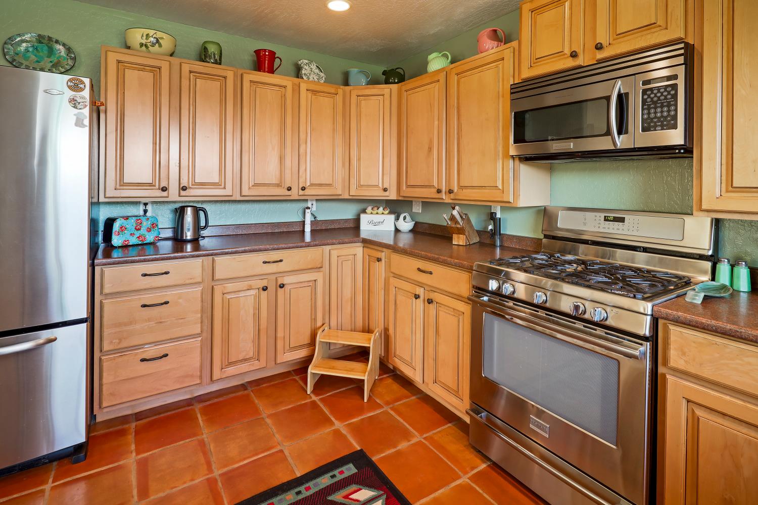 Mokelumne Hill, California, 95245, United States, 3 Bedrooms Bedrooms, ,2 BathroomsBathrooms,Residential,For Sale,2048393