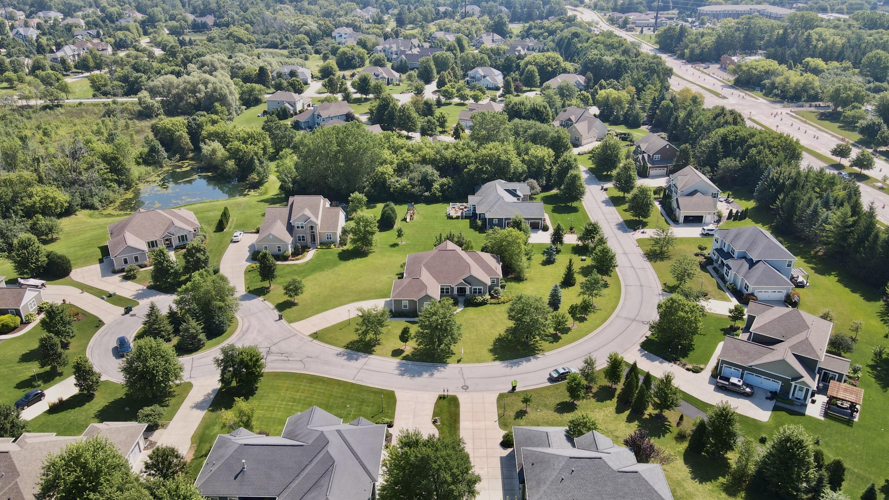 Mequon, Wisconsin, 53092, United States, 4 Bedrooms Bedrooms, ,4 BathroomsBathrooms,Residential,For Sale,1920034