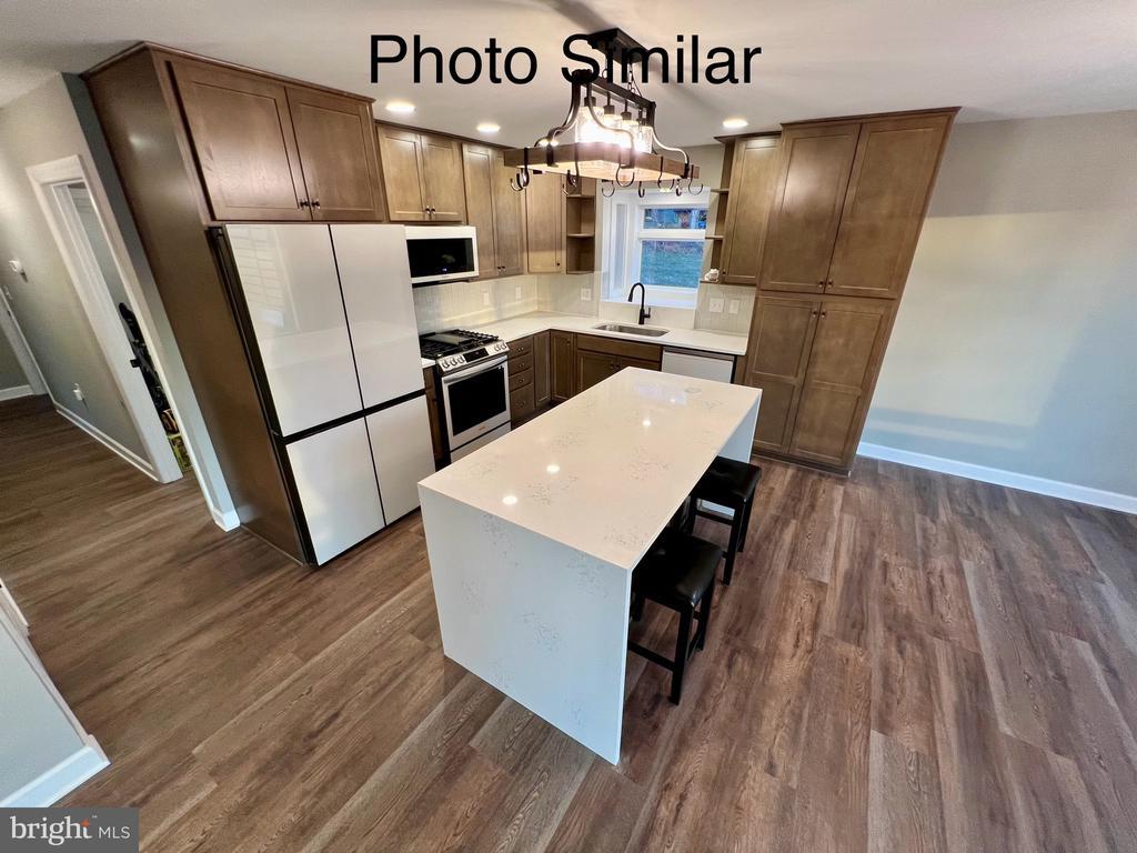 Linden, Virginia, 22642, United States, 4 Bedrooms Bedrooms, ,3 BathroomsBathrooms,Residential,For Sale,1940478