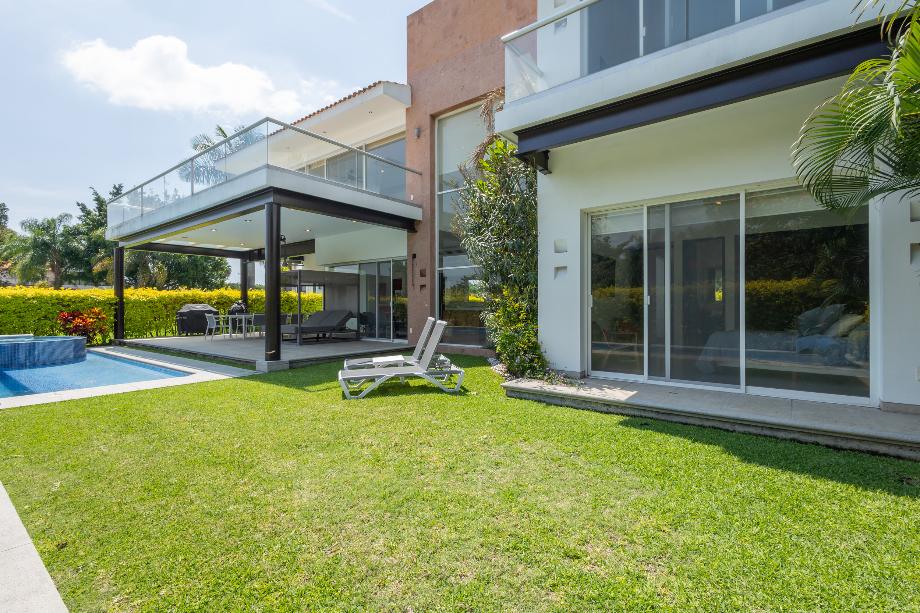 Emiliano Zapata, Morelos, 62765, Mexico, 5 Bedrooms Bedrooms, ,6 BathroomsBathrooms,Residential,For Sale,1965524