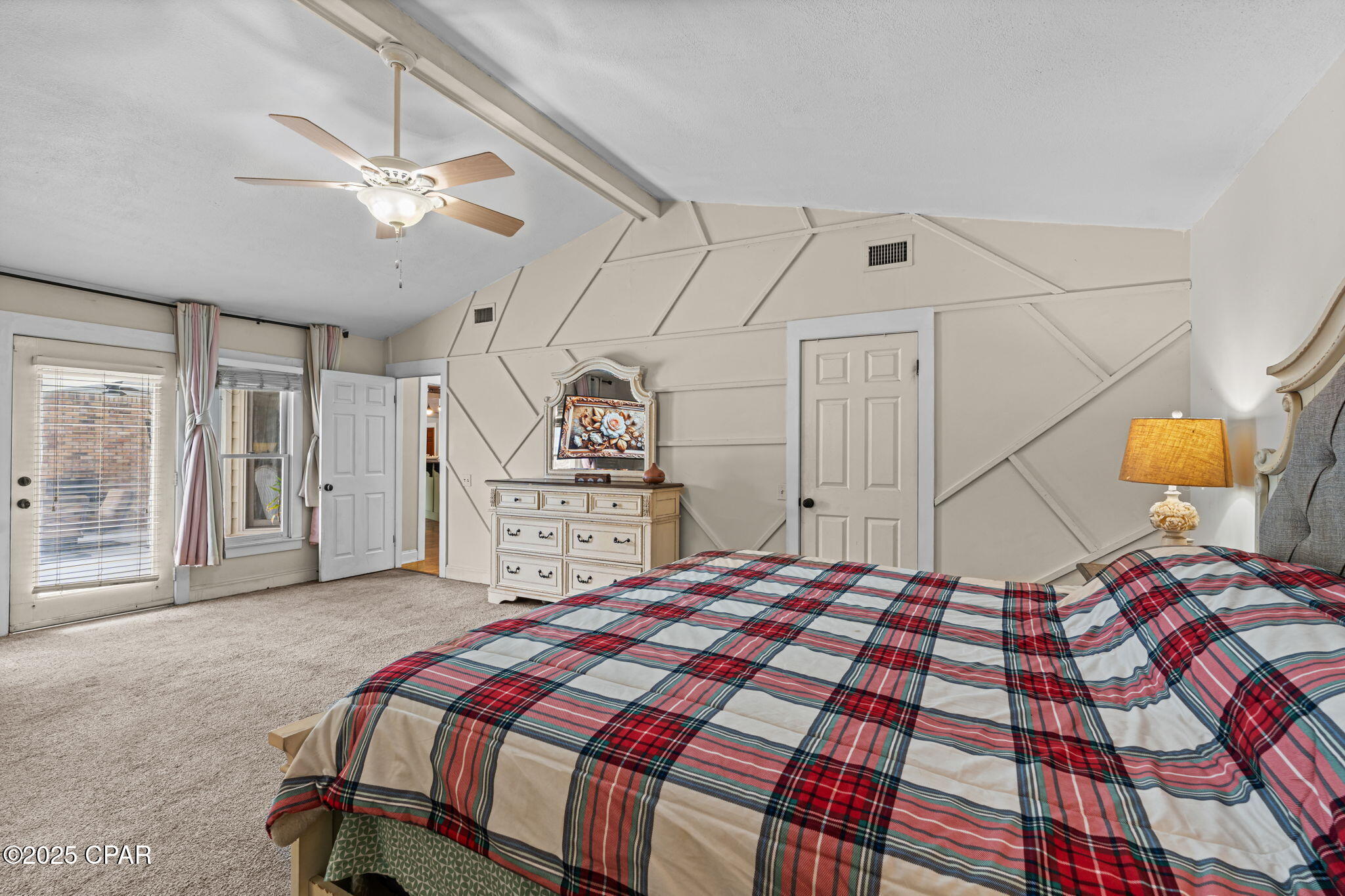 Panama City, Florida, 32405, United States, 4 Bedrooms Bedrooms, ,2 BathroomsBathrooms,Residential,For Sale,1984814