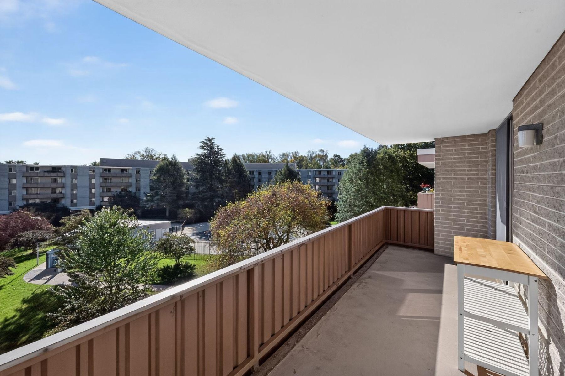  7505 Democracy Boulevard, Bethesda, MD, 20817 - 物件實景