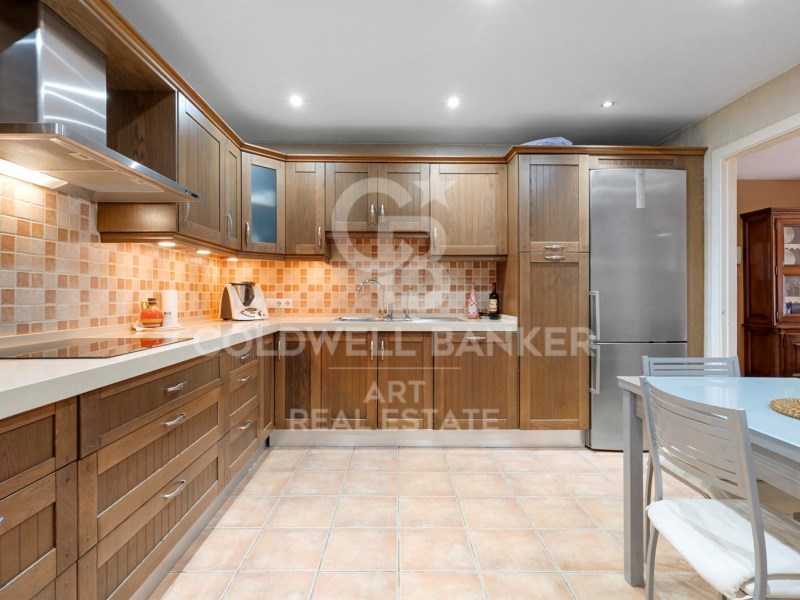 Marbella, Andalusia, ES, 3 Bedrooms Bedrooms, ,3 BathroomsBathrooms,Residential,For Sale,1901057