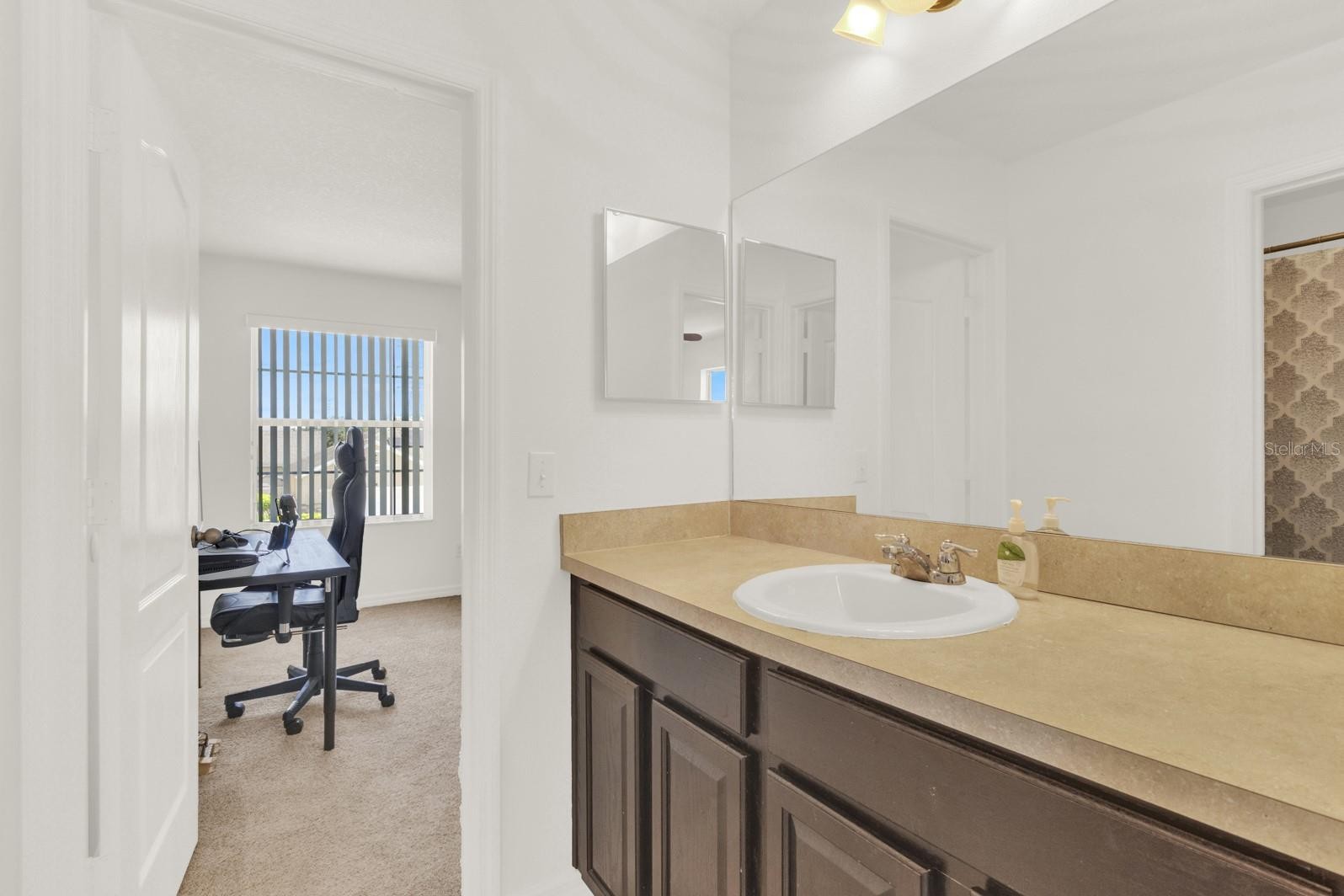 ORLANDO, Florida, 32824, United States, 4 Bedrooms Bedrooms, ,3 BathroomsBathrooms,Residential,For Sale,1879509