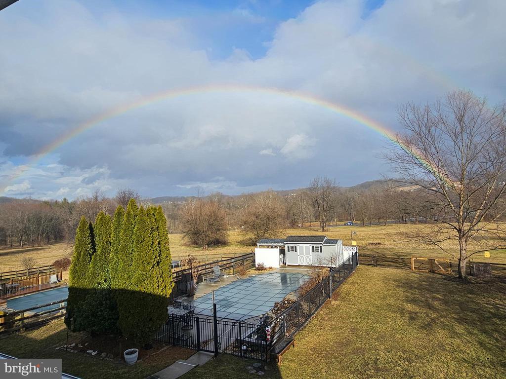 Adamstown, Maryland, 21710, United States, 3 Bedrooms Bedrooms, ,4 BathroomsBathrooms,Residential,For Sale,2012547