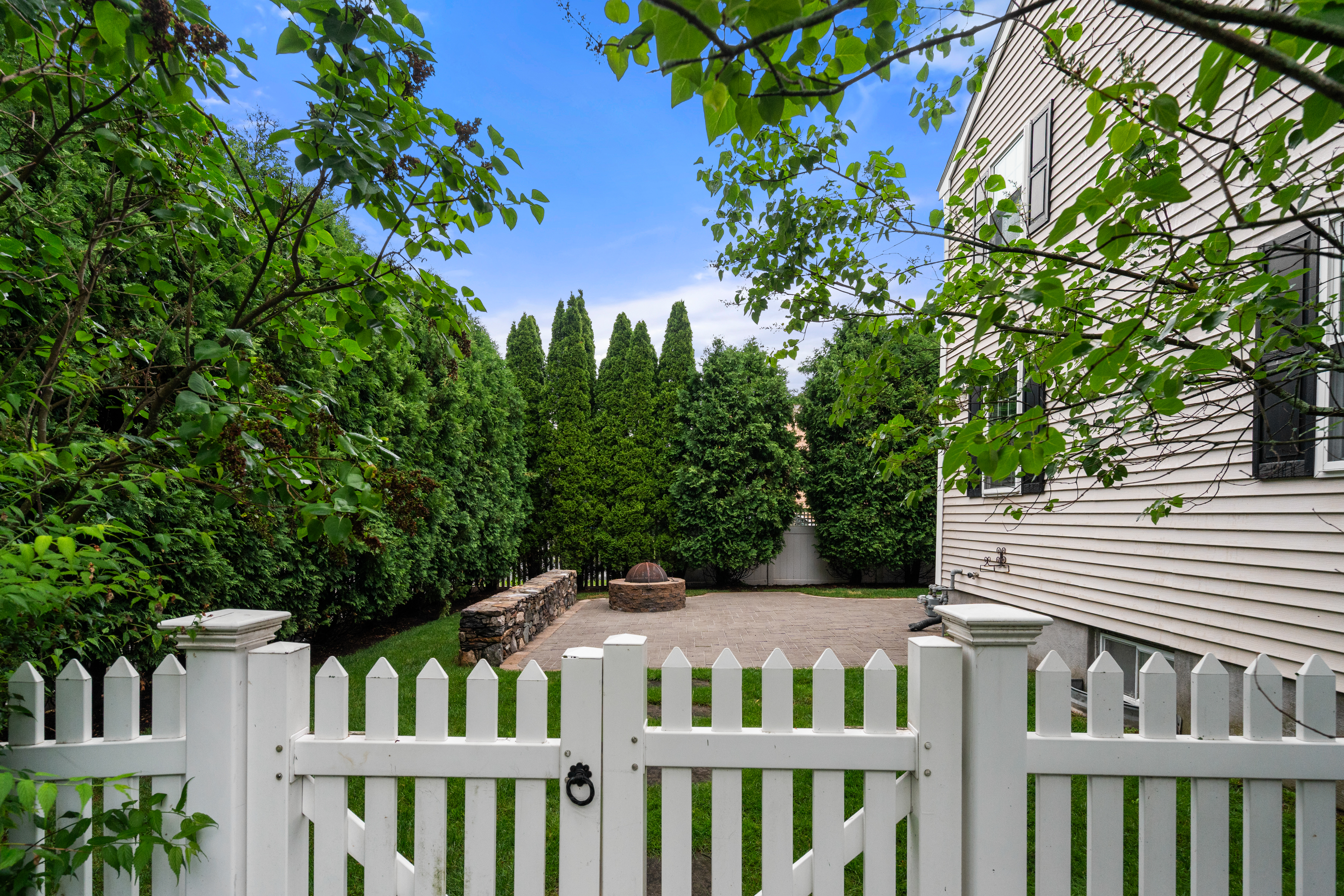  155 Oak Street, Needham, MA, 02492 - 物件實景