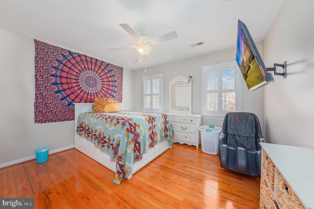 Port Royal, Virginia, 22535, United States, 5 Bedrooms Bedrooms, ,4 BathroomsBathrooms,Residential,For Sale,1959424