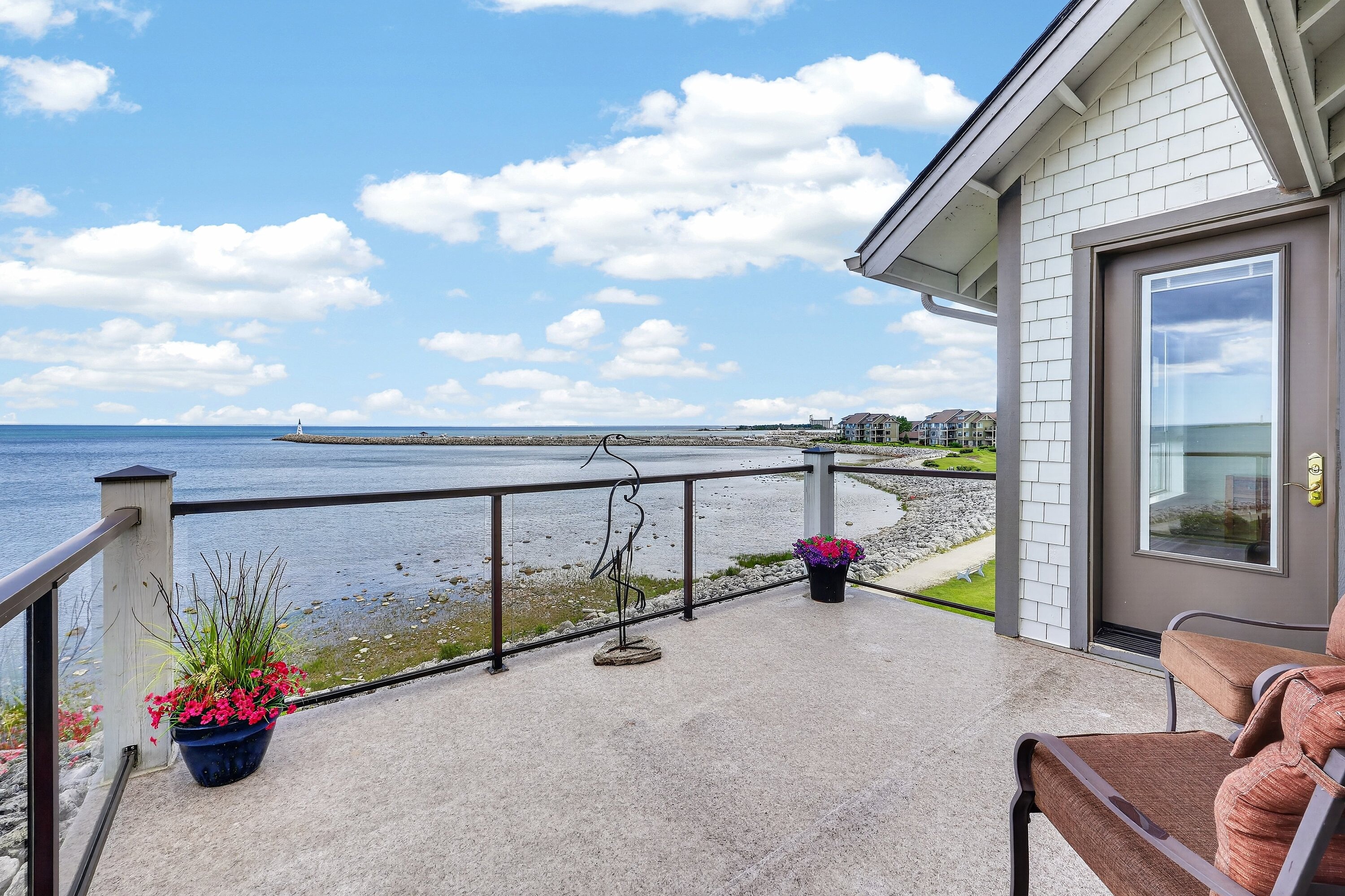  Unparalleled Waterfront Living - 物件實景