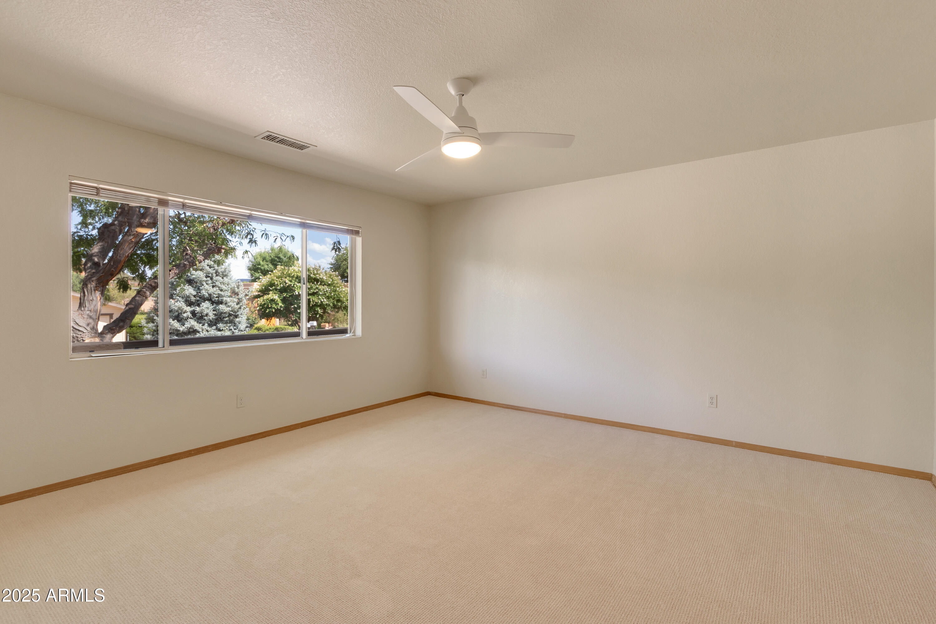 Sedona, Arizona, 86351, United States, 3 Bedrooms Bedrooms, ,Residential,For Sale,1919434