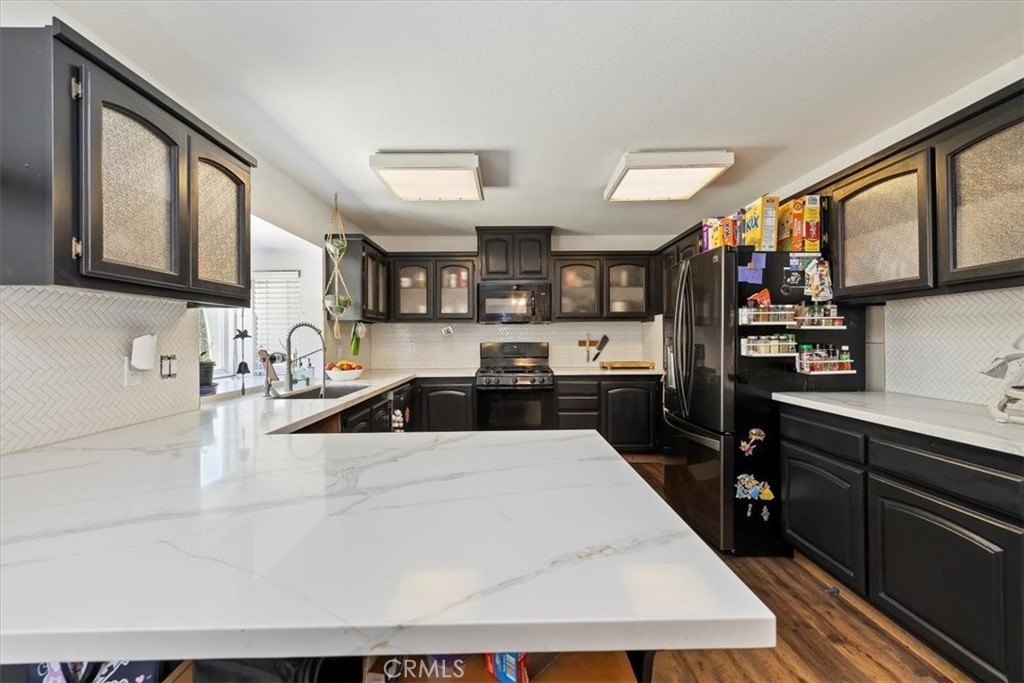 Hesperia, California, 92344, United States, 4 Bedrooms Bedrooms, ,2 BathroomsBathrooms,Residential,For Sale,1992060