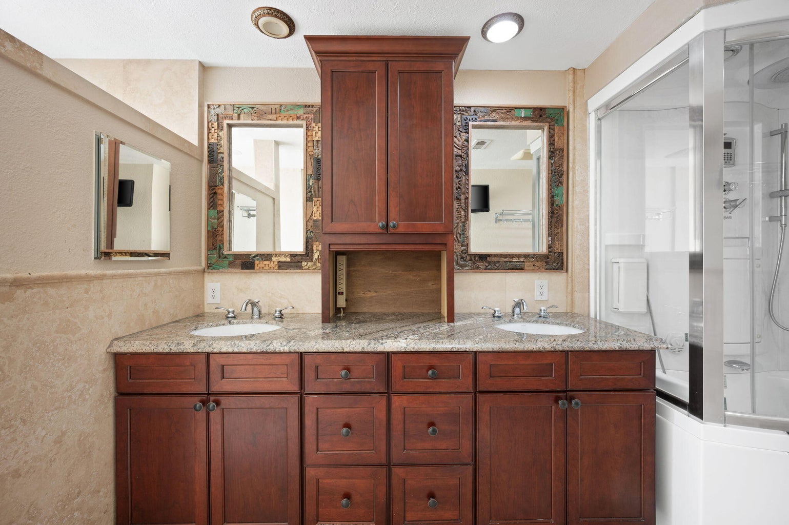 Cathedral City, California, 92234, United States, 3 Bedrooms Bedrooms, ,2 BathroomsBathrooms,Residential,For Sale,1921593