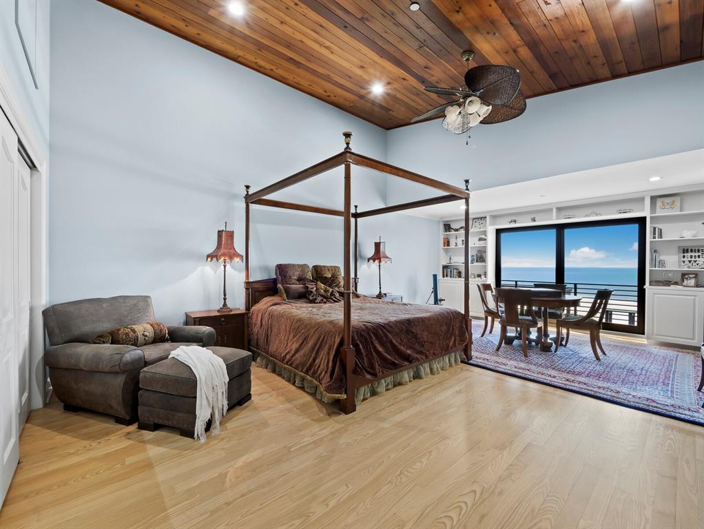 Longboat Key, Florida, 34228, United States, 8 Bedrooms Bedrooms, ,10 BathroomsBathrooms,Residential,For Sale,1997316