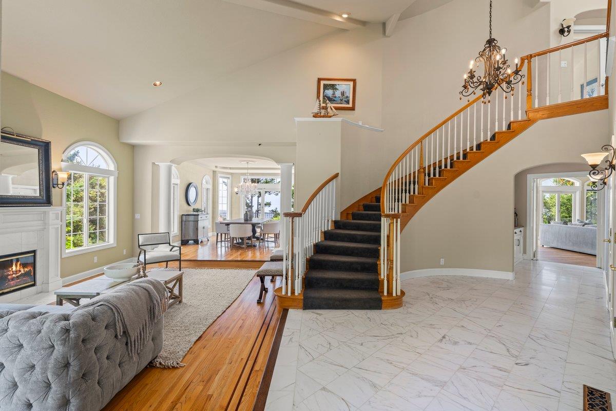 Los Gatos, California, 95033, United States, 5 Bedrooms Bedrooms, ,4 BathroomsBathrooms,Residential,For Sale,1744780