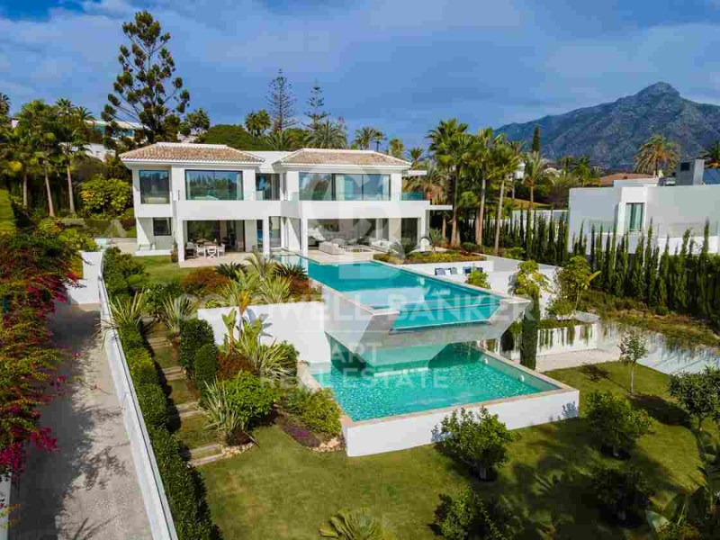Marbella, Andalusia, ES, 6 Bedrooms Bedrooms, ,6 BathroomsBathrooms,Residential,For Sale,1818640