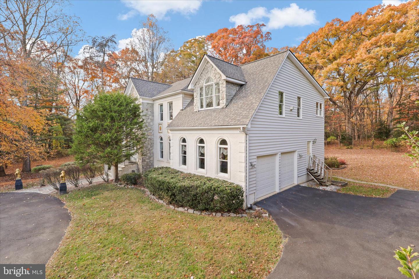 Reston, Virginia, 20190, United States, 6 Bedrooms Bedrooms, ,6 BathroomsBathrooms,Residential,For Sale,1987632