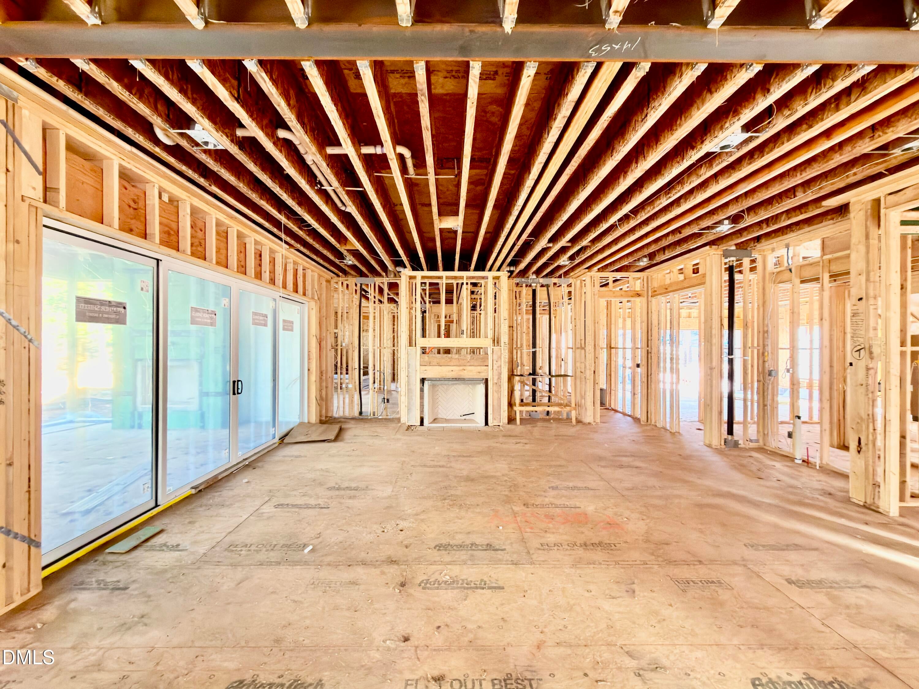 Raleigh, North Carolina, 27609, United States, 5 Bedrooms Bedrooms, ,7 BathroomsBathrooms,Residential,For Sale,1997478