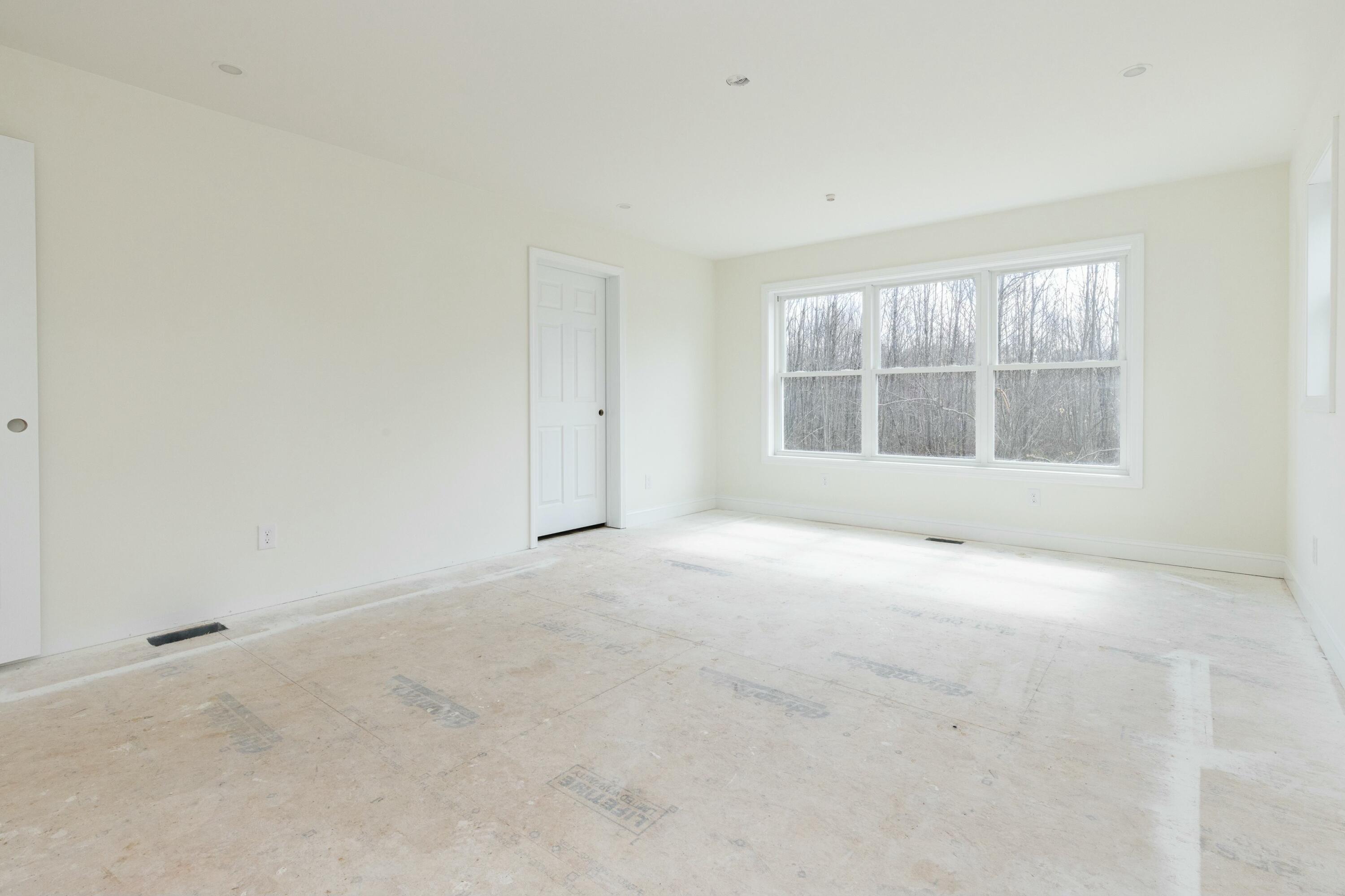 Lebanon, Maine, 04027, United States, 3 Bedrooms Bedrooms, ,3 BathroomsBathrooms,Residential,For Sale,1864632