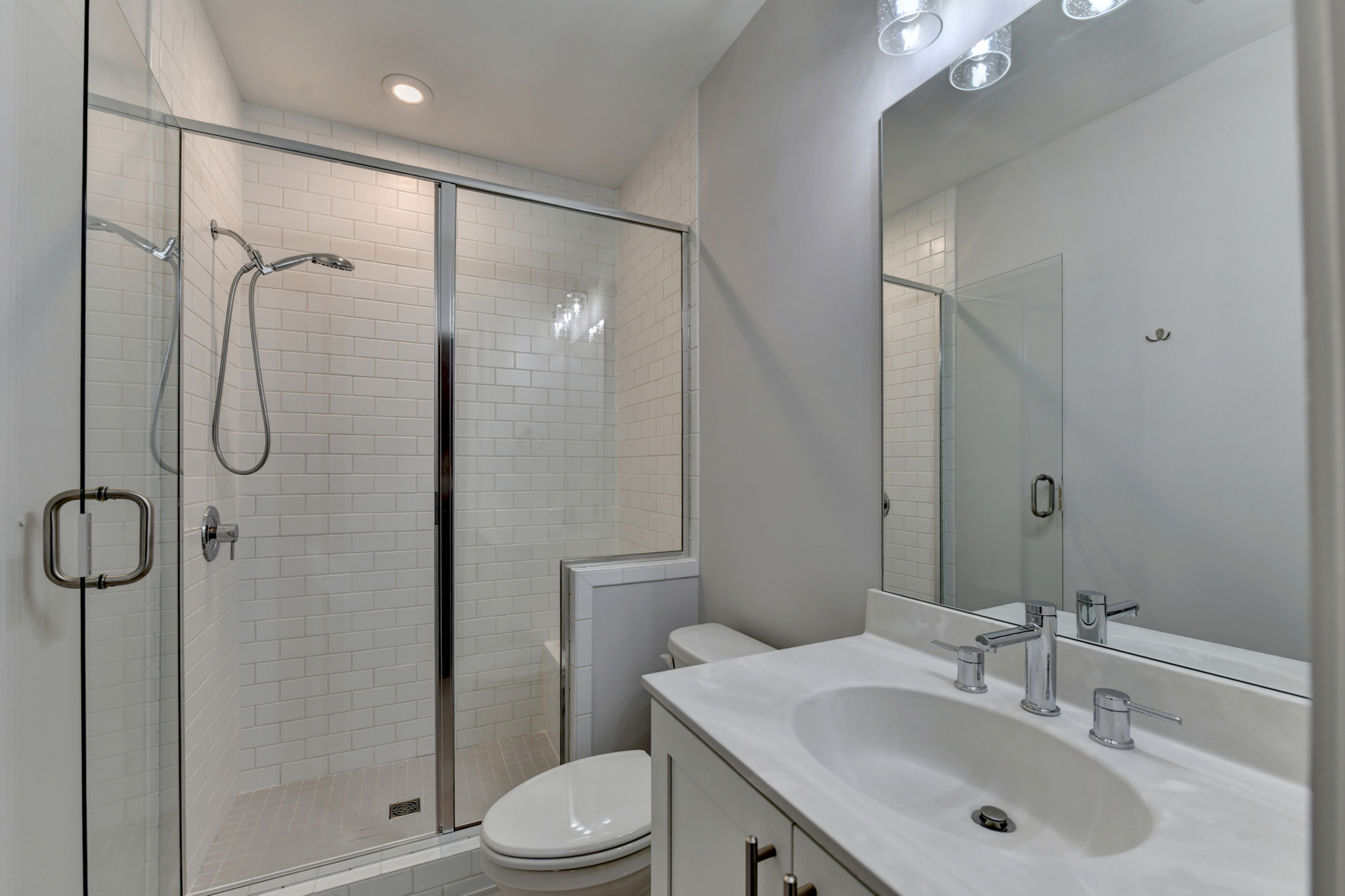  Thoughtfully Designed Milton Home Offers Low-maintenance Living - 物件實景