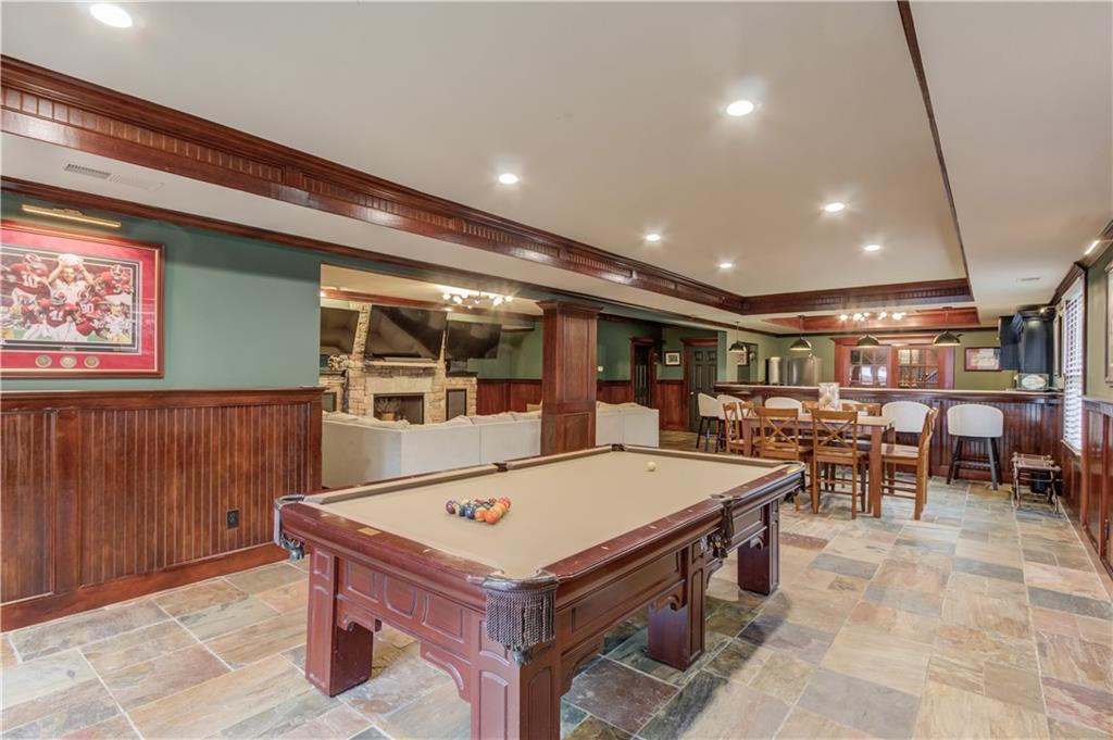 Dawsonville, Georgia, 30534, United States, 6 Bedrooms Bedrooms, ,7 BathroomsBathrooms,Residential,For Sale,2002458