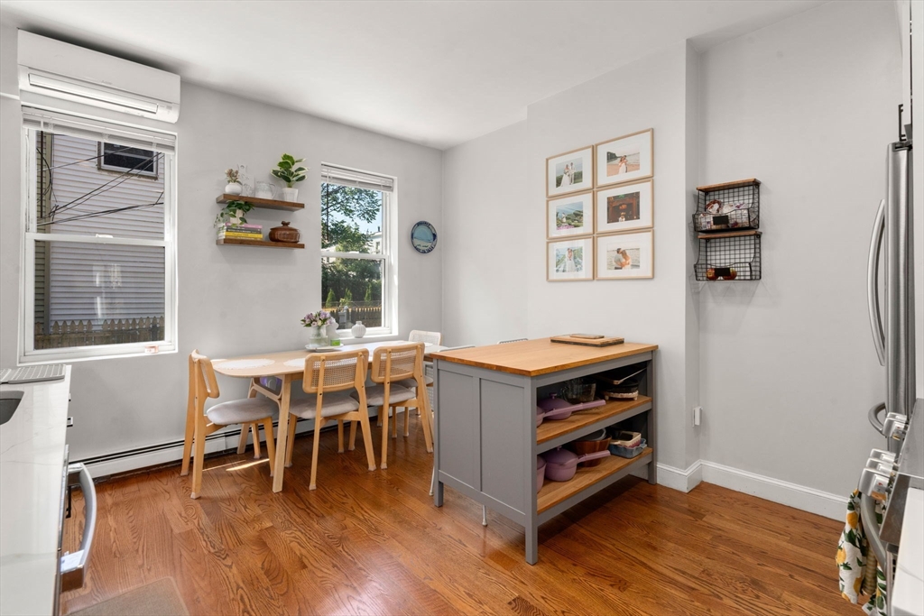 Boston, Massachusetts, 02127, United States, 2 Bedrooms Bedrooms, ,2 BathroomsBathrooms,Residential,For Sale,1939298