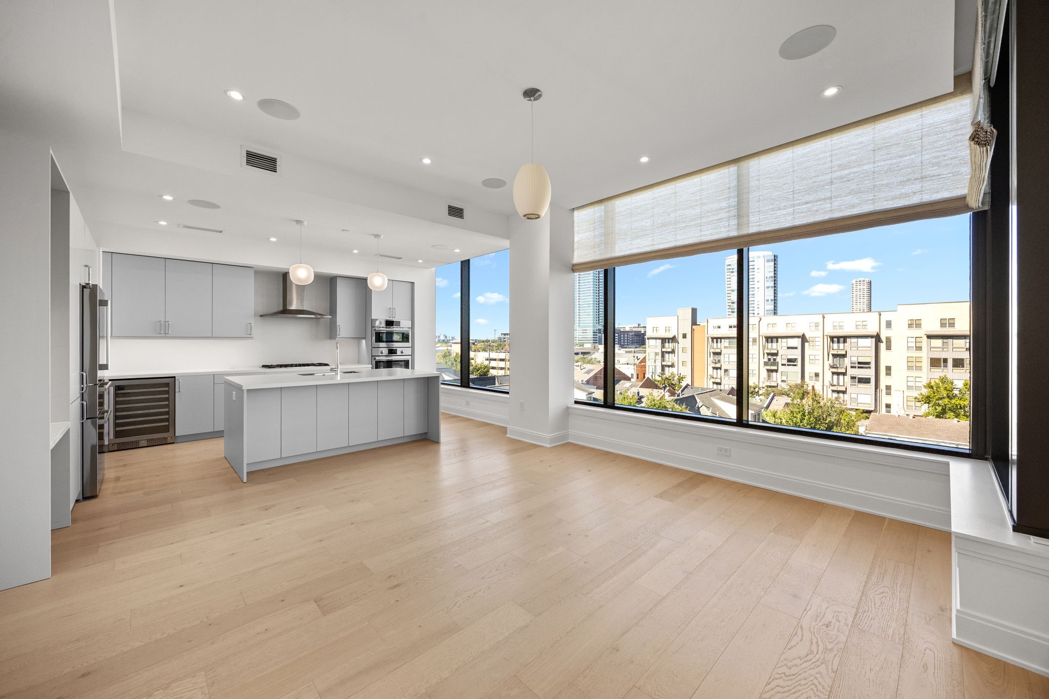  2323 W Main Street #506 - 物件實景