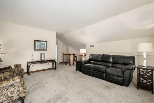 Upper Arlington, Ohio, 43220, United States, 3 Bedrooms Bedrooms, ,3 BathroomsBathrooms,Residential,For Sale,1987809