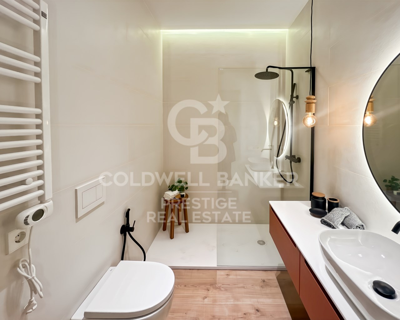 Barcelona, Catalonia, ES, 3 Bedrooms Bedrooms, ,2 BathroomsBathrooms,Residential,For Sale,1707361
