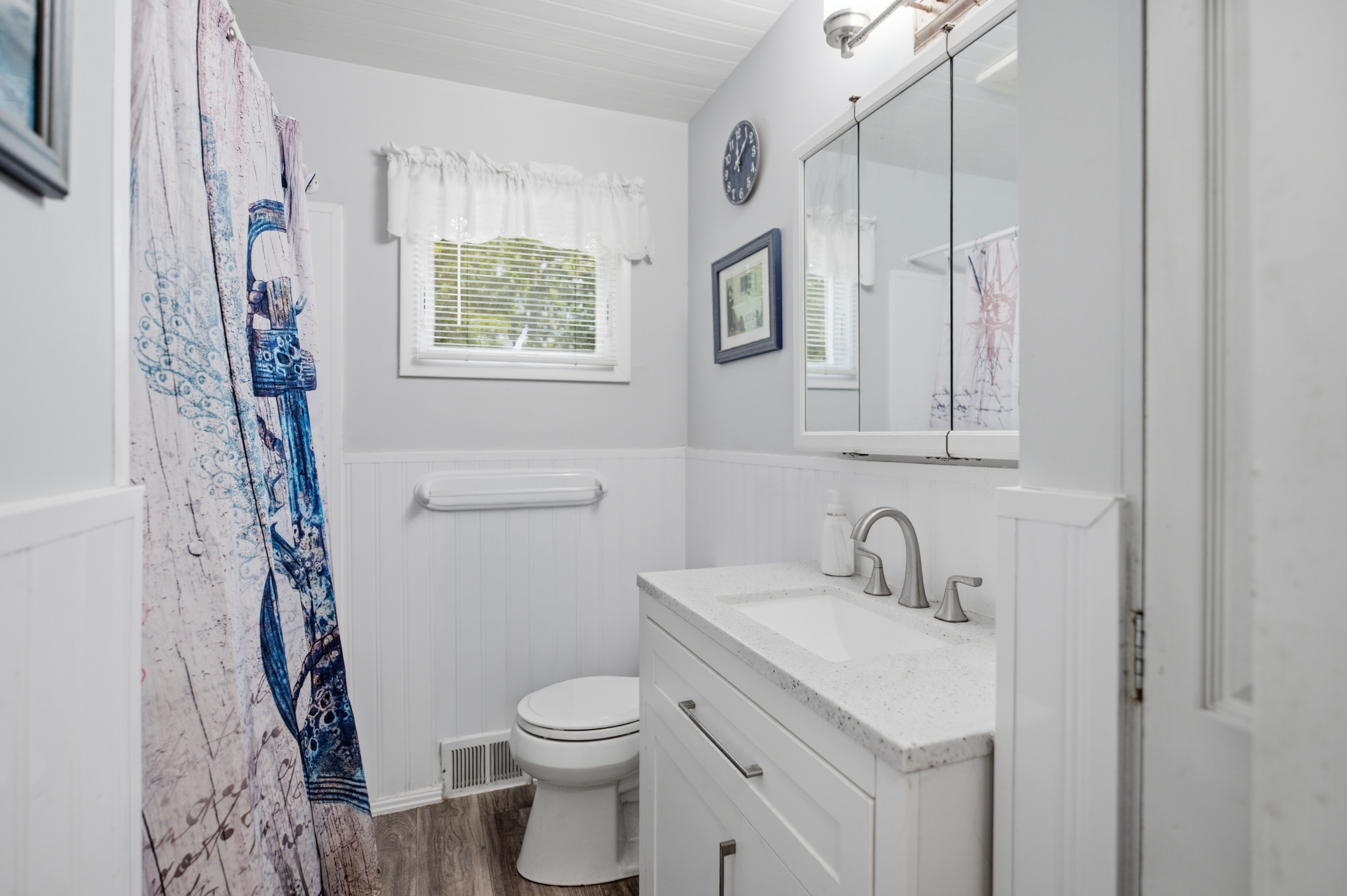  5 Columbine Avenue, Hampton Bays, NY, 11946 - 物件實景