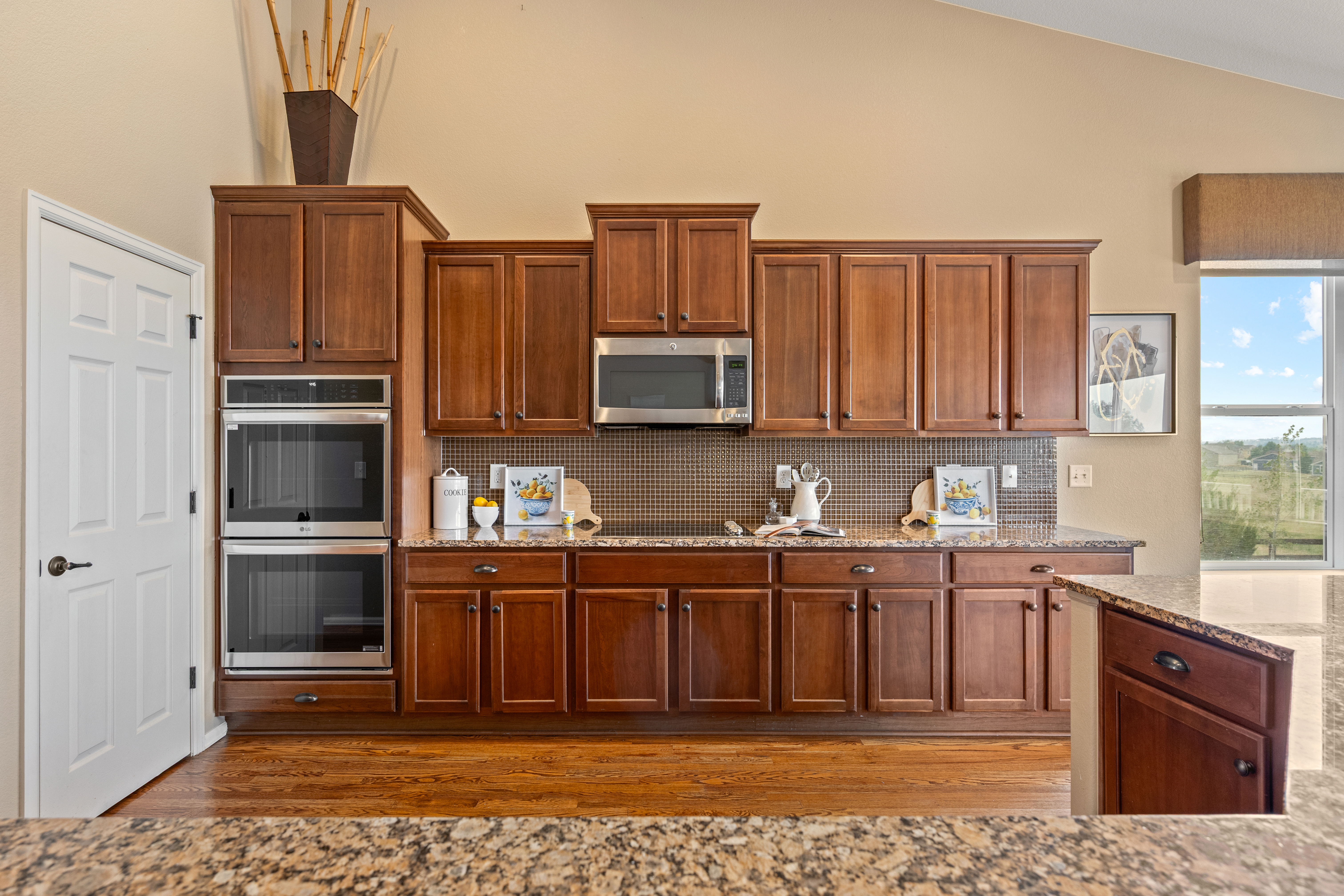  Experience elevated Colorado living in this exceptional ranch-style home. - 物件實景