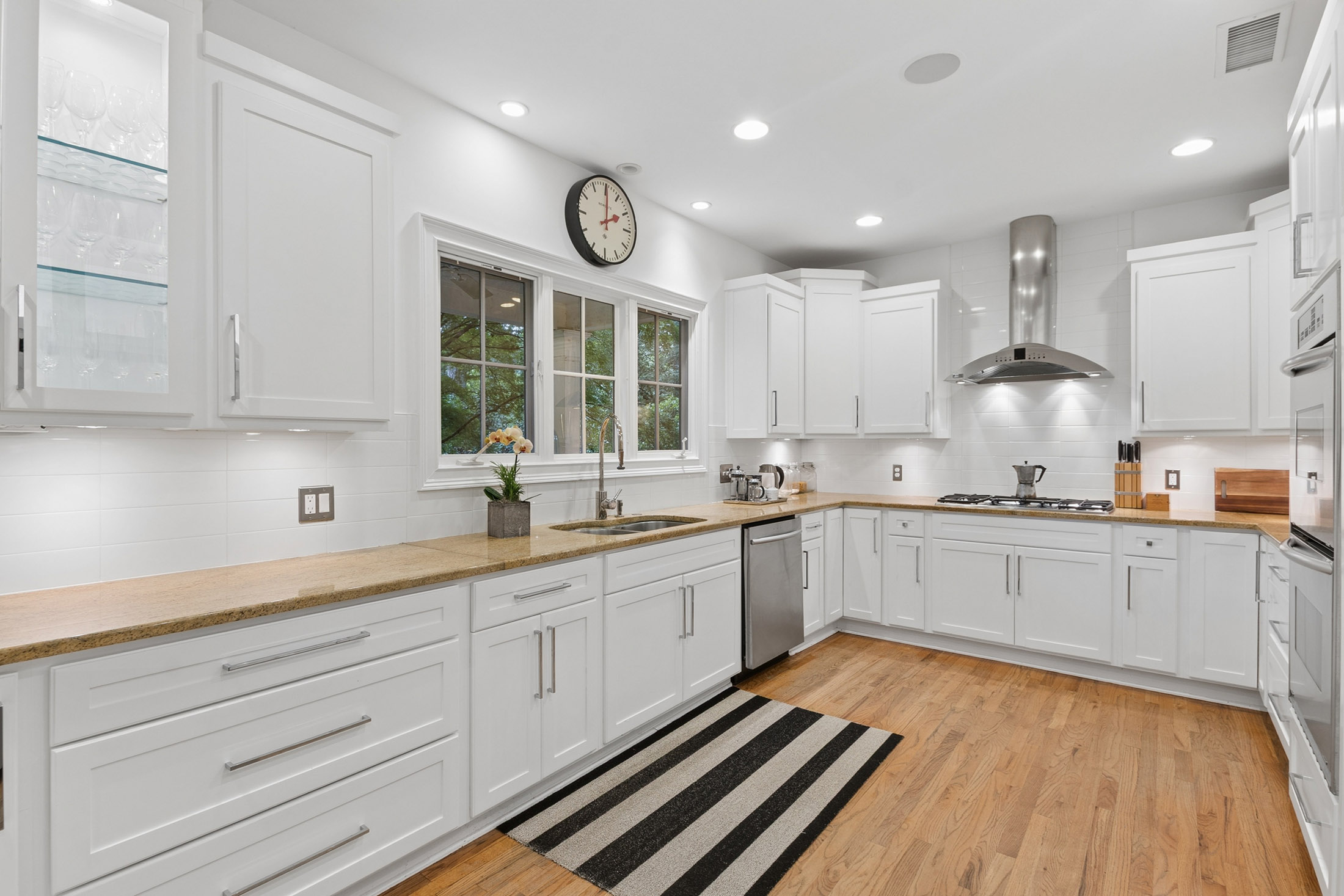  Privacy, Style, and Comfort in Coveted Buckhead Location - 物件實景