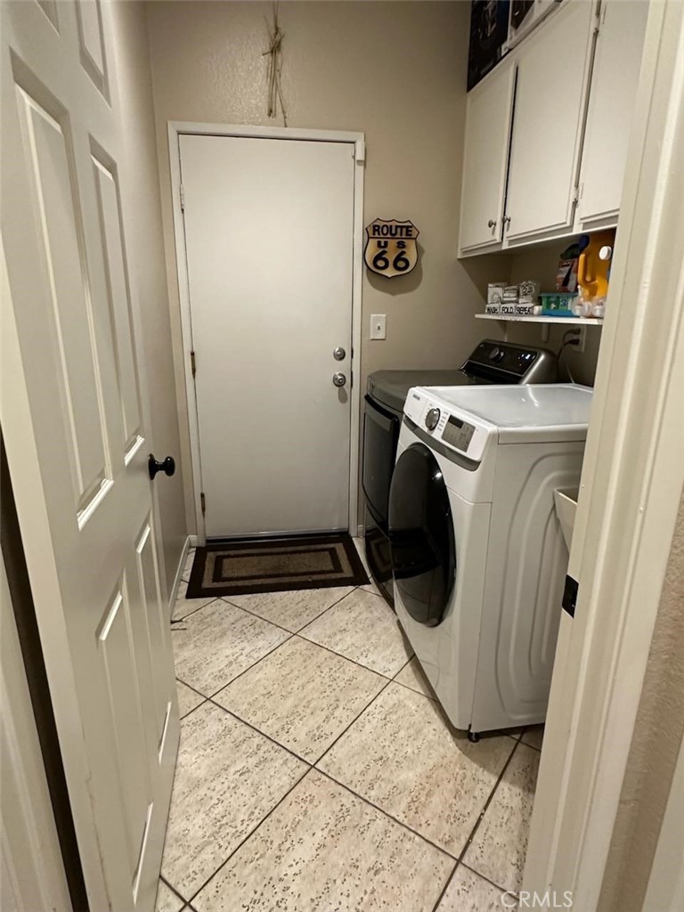 Menifee, California, 92585, United States, 4 Bedrooms Bedrooms, ,3 BathroomsBathrooms,Residential,For Sale,1943602