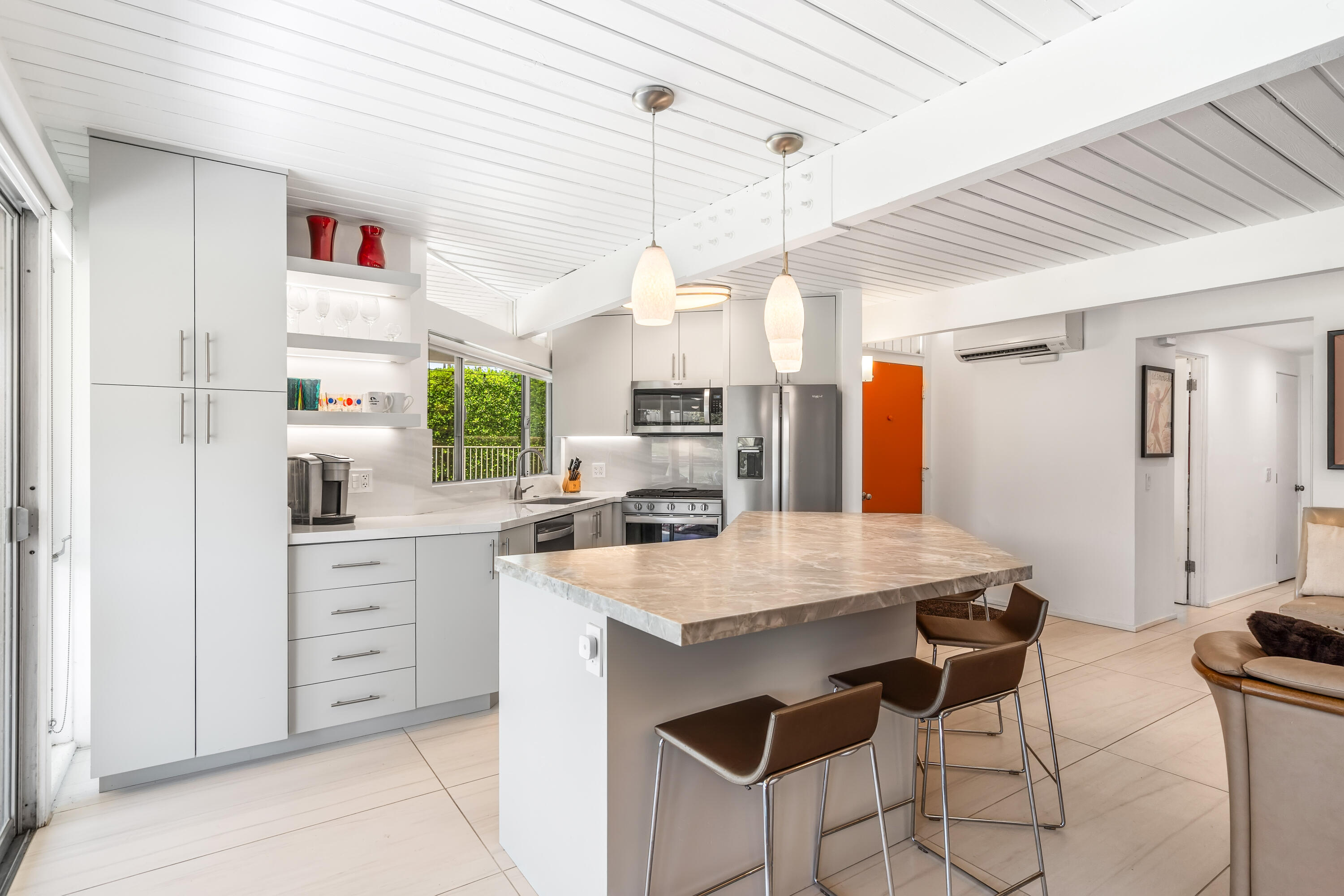 Palm Desert, California, 92260, United States, 2 Bedrooms Bedrooms, ,2 BathroomsBathrooms,Residential,For Sale,1795236
