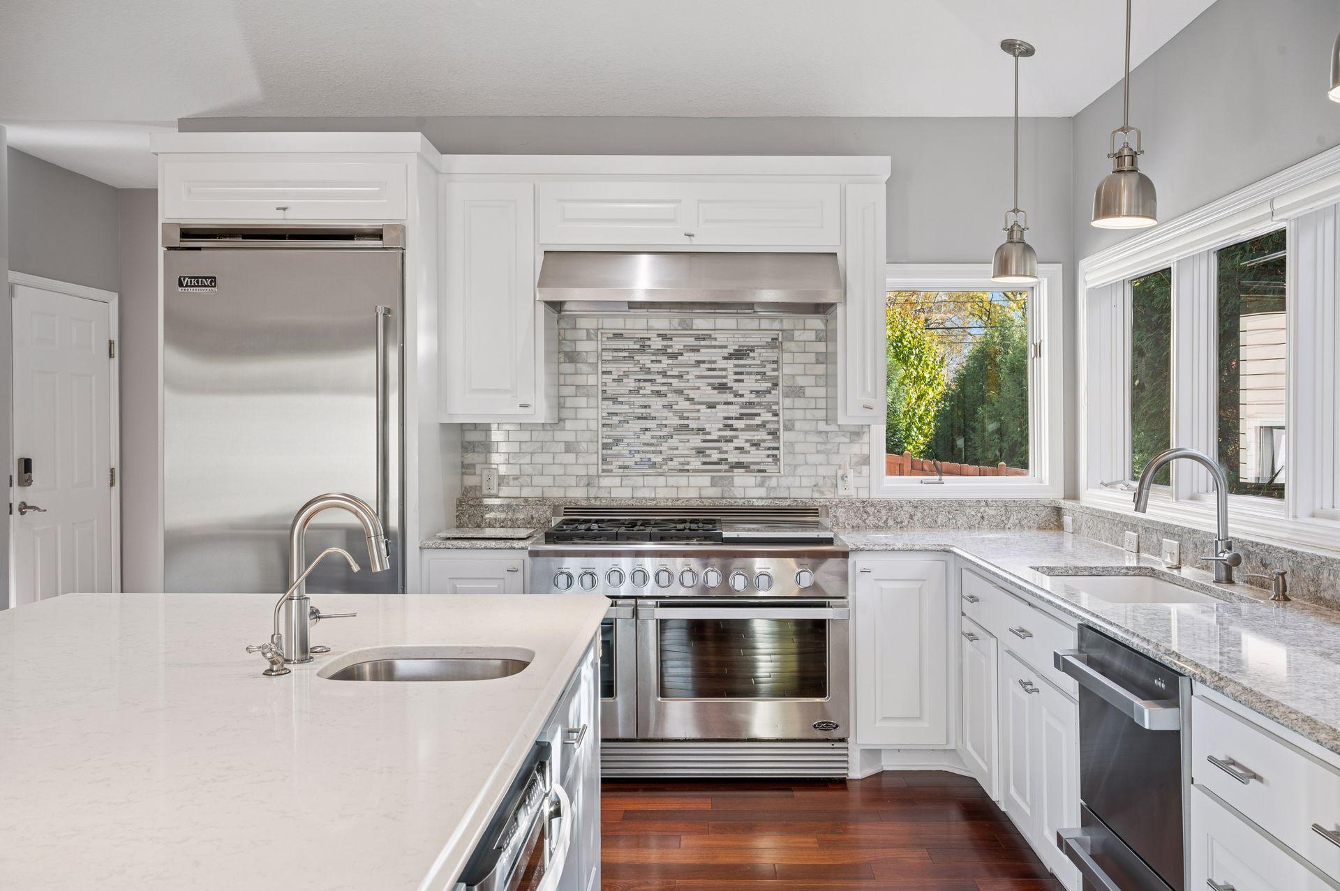 Plymouth, Minnesota, 55447, United States, 5 Bedrooms Bedrooms, ,4 BathroomsBathrooms,Residential,For Sale,1989736