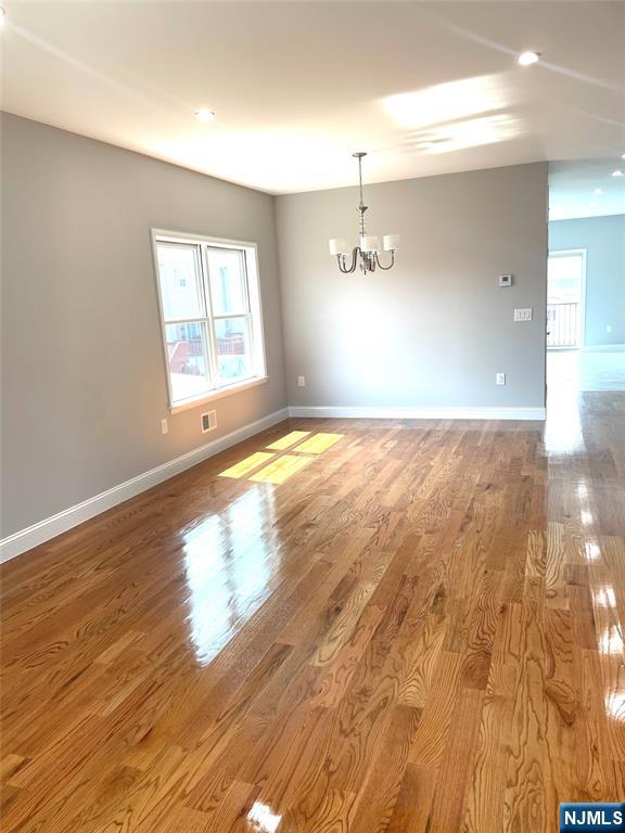 Secaucus, New Jersey, 07094, United States, 3 Bedrooms Bedrooms, ,4 BathroomsBathrooms,Residential,For Sale,1979983