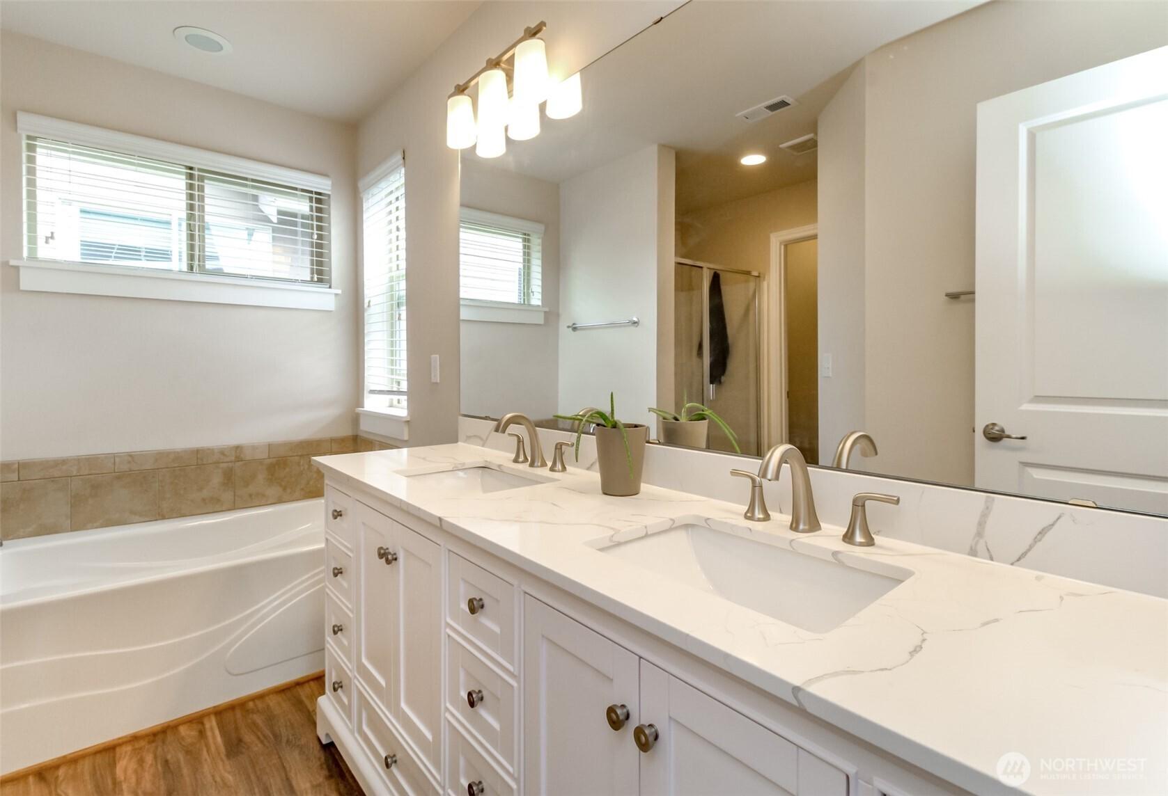 OLYMPIA, Washington, 98502, United States, 3 Bedrooms Bedrooms, ,3 BathroomsBathrooms,Residential,For Sale,1874545