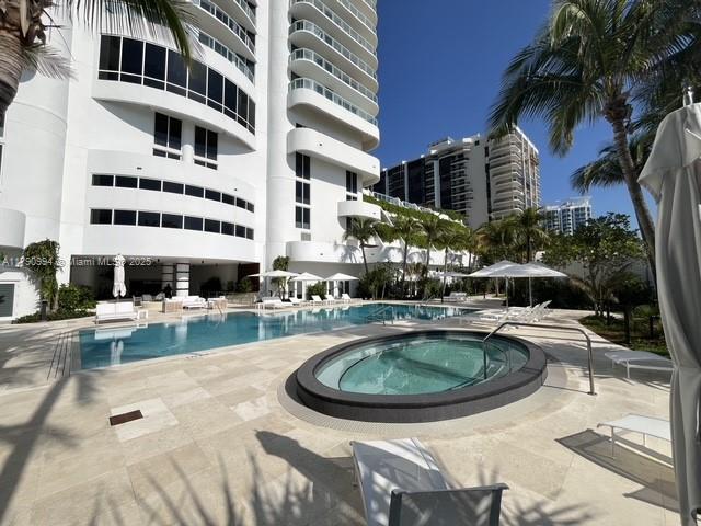 Miami Beach, Florida, 33141, United States, 2 Bedrooms Bedrooms, ,3 BathroomsBathrooms,Residential,For Sale,1794366