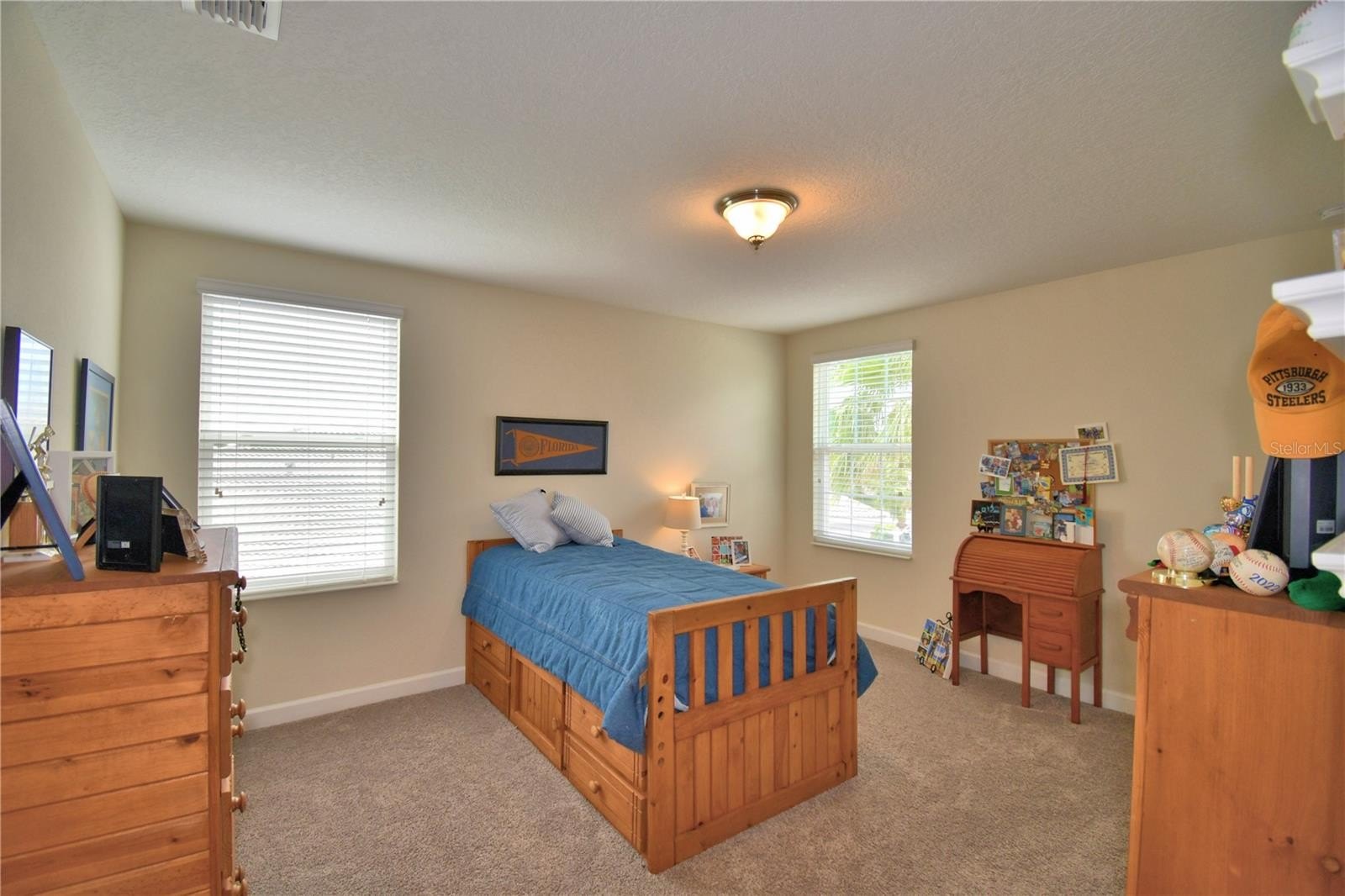DAVENPORT, Florida, 33896, United States, 5 Bedrooms Bedrooms, ,3 BathroomsBathrooms,Residential,For Sale,1878806