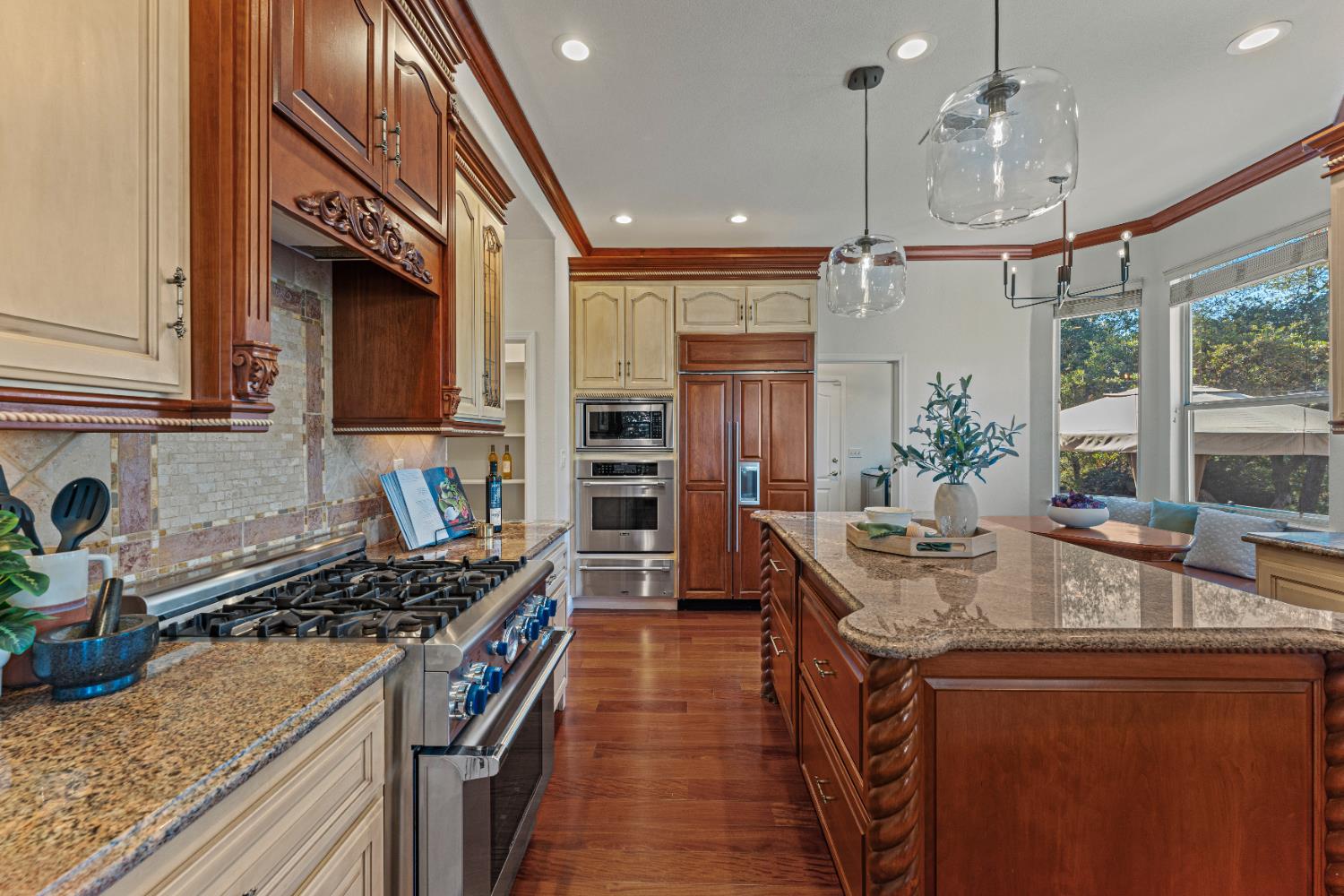 El Dorado Hills, California, 95762, United States, 4 Bedrooms Bedrooms, ,3 BathroomsBathrooms,Residential,For Sale,1987748