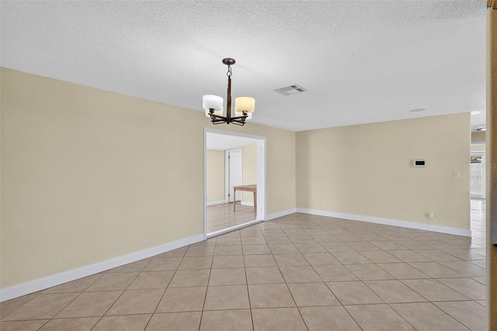 St Petersburg, Florida, 33711, United States, 3 Bedrooms Bedrooms, ,2 BathroomsBathrooms,Residential,For Sale,1989054