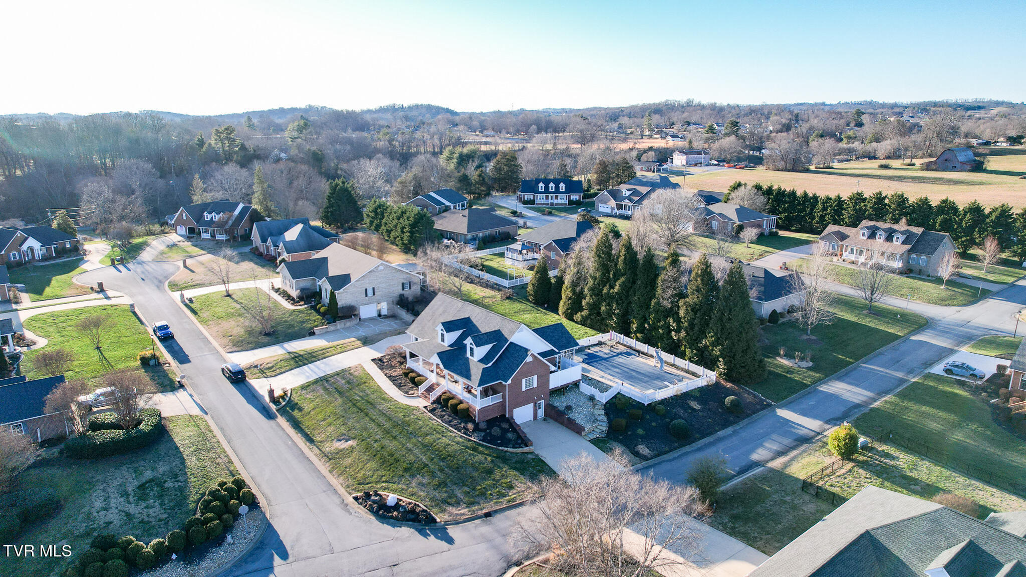 Greeneville, Tennessee, 37745, United States, 5 Bedrooms Bedrooms, ,5 BathroomsBathrooms,Residential,For Sale,2012581