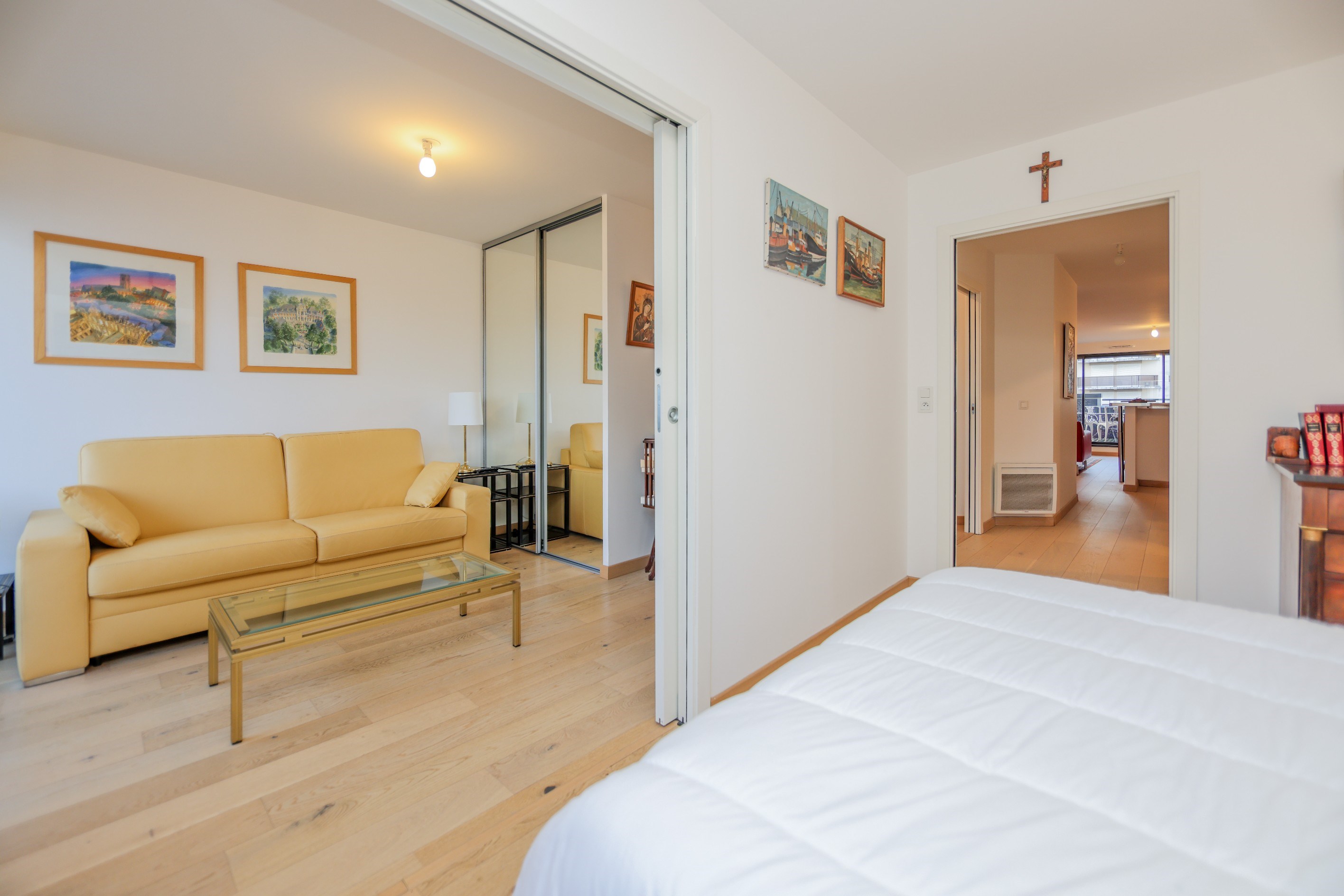  High-end apartment ideally located - 物件實景