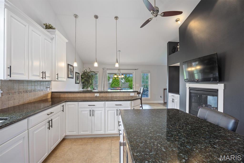 O'fallon, Illinois, 62269, United States, 4 Bedrooms Bedrooms, ,4 BathroomsBathrooms,Residential,For Sale,1988009