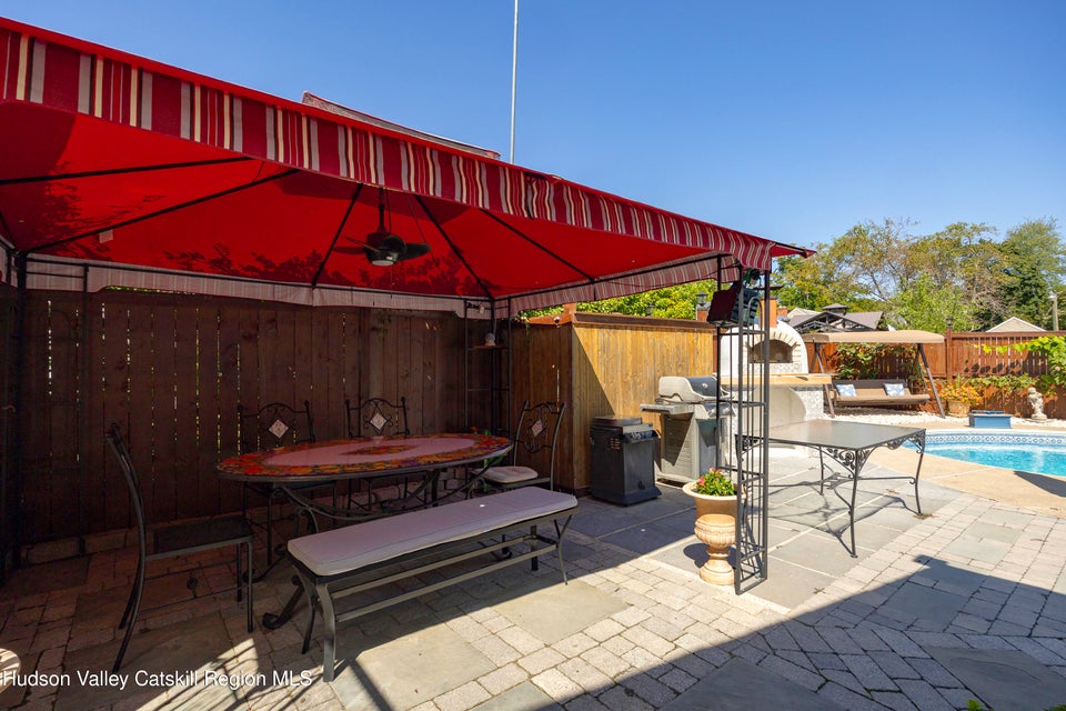 Saugerties, New York, 12477, United States, 3 Bedrooms Bedrooms, ,3 BathroomsBathrooms,Residential,For Sale,1974186