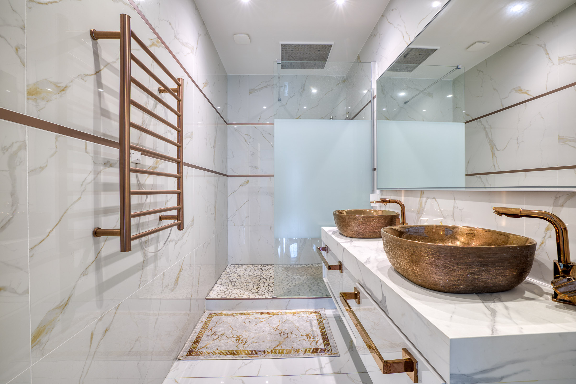 Contemporary property with indoor pool near Annecy - 物件實景
