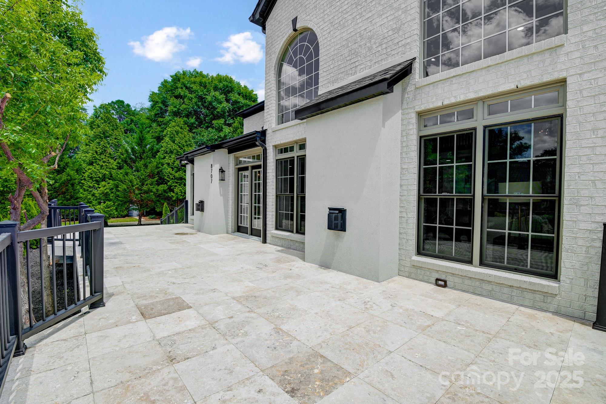Charlotte, North Carolina, 28226, United States, 4 Bedrooms Bedrooms, ,4 BathroomsBathrooms,Residential,For Sale,1795326